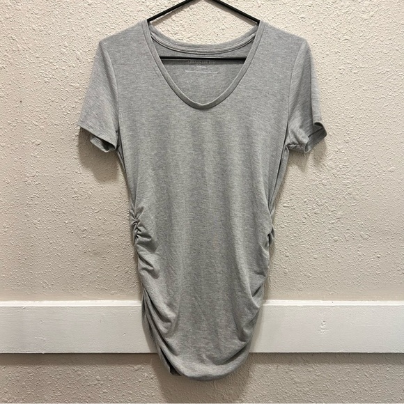 A Pea In The Pod Grey Maternity Shirt Small - Picture 1 of 4